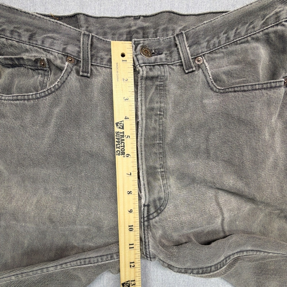 Vintage Levi's Black 501 Jeans Men's 35x34 (Fits 33x33) Made In USA Distressed - Picture 15 of 16
